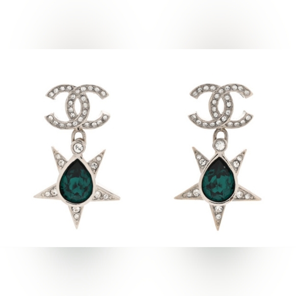 CHANEL CC Star Drop Earrings - Picture 2 of 11